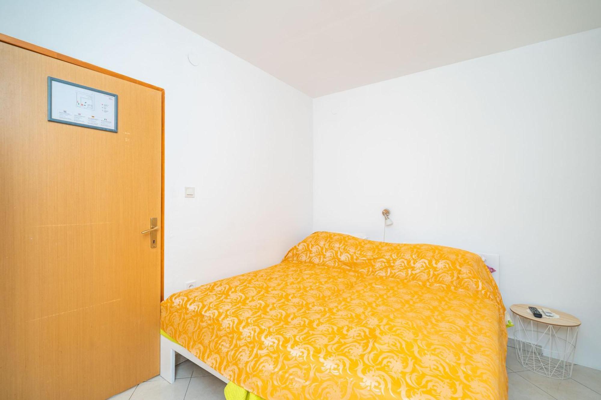 Aurelia Guest house